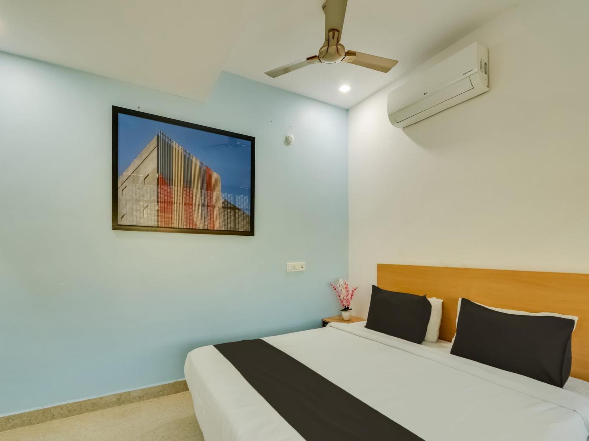 Super Townhouse Qualia Prime Hotel Near Nexus Mall Hyderabad Exterior foto